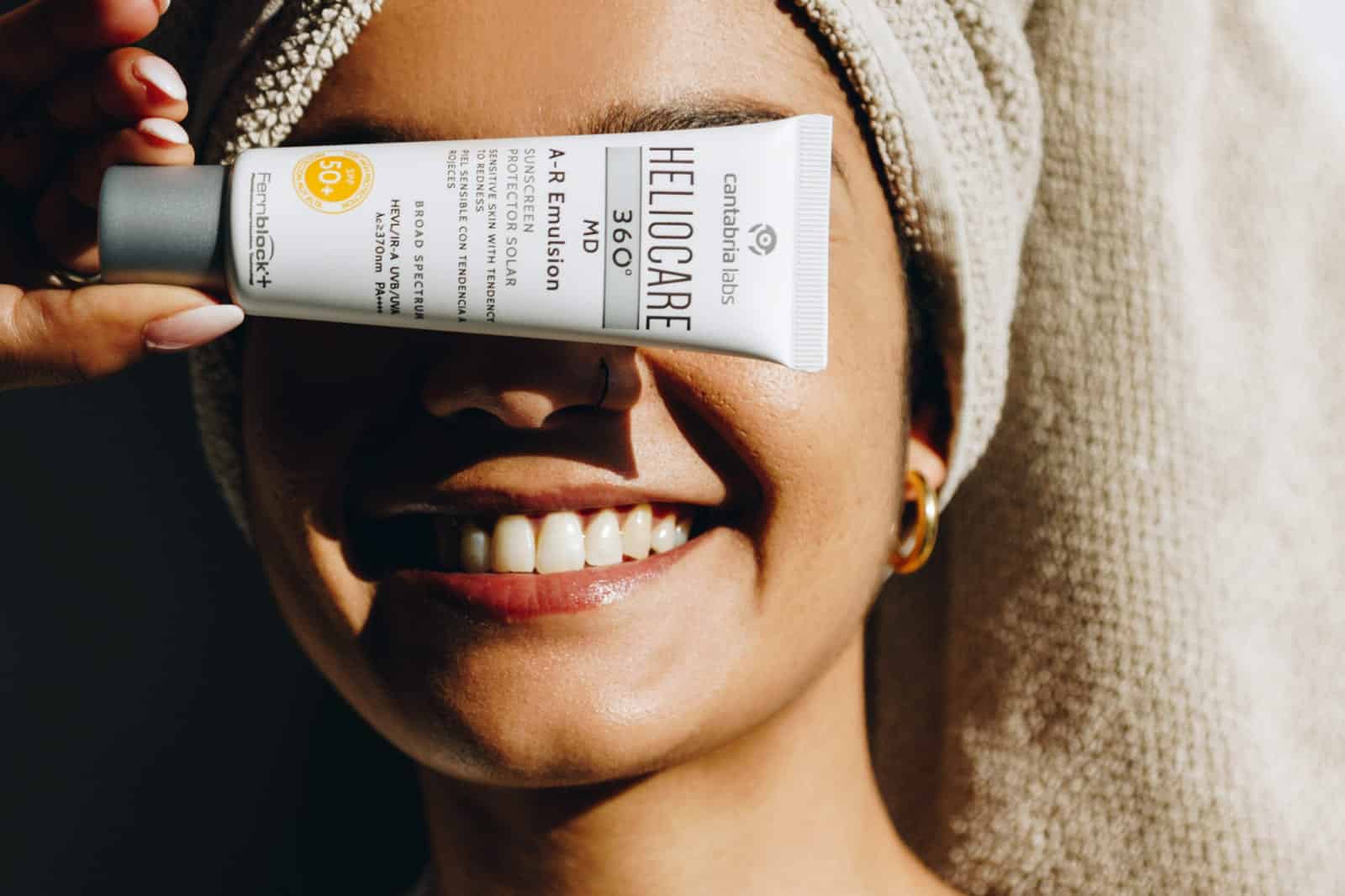 Read more about the article The Ultimate SPF 50 Sunscreen for All-round Sun Protection